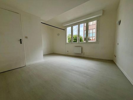 Location Appartement 2 pièces 45m² REZE 44400 - Photo 3