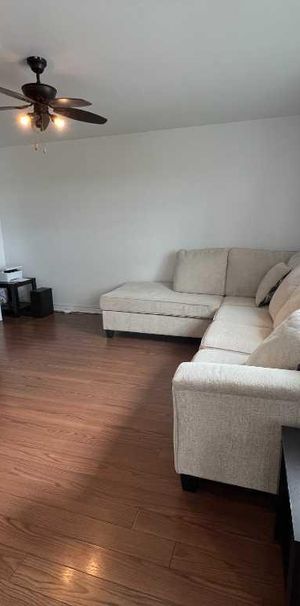 Condos à louer 7 1/2 - Photo 1