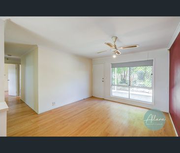 27 Lynelle St, Marsden, Qld 4132 - Photo 2