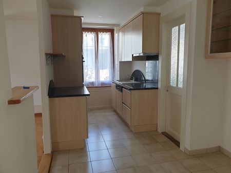 Appartement de 3,5 pièces au 2ème étage avec balcon et véranda - Photo 5