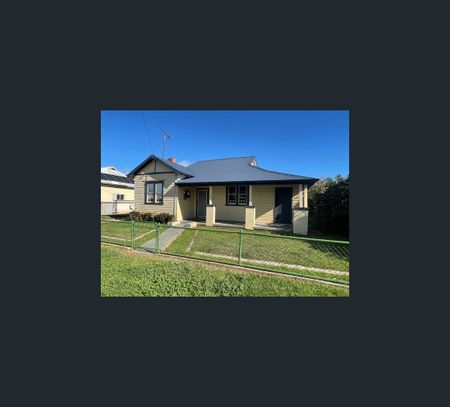 6 Massie Street, Dubbo, NSW 2830 - Photo 2
