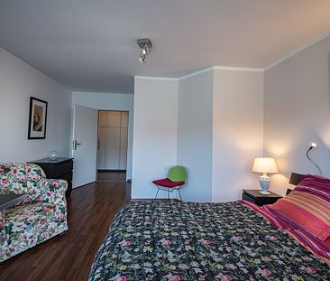 Schöne 2,5 Zimmer Wohnung mit Balkon in Toplage Maxvorstadt - Foto 4