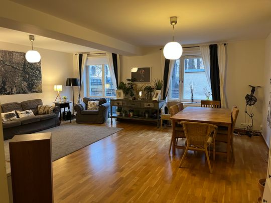 5:a på Södermalm uthyres till företag - Photo 1