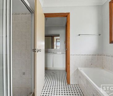 THREE BEDROOM DUPLEX IN GREAT LOCATION - Photo 3