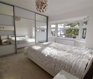 3 bedroom semi-detached house to rent - Photo 3