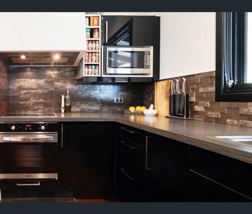 $850/ Week Near Airport, Costco, DFO! - Photo 3