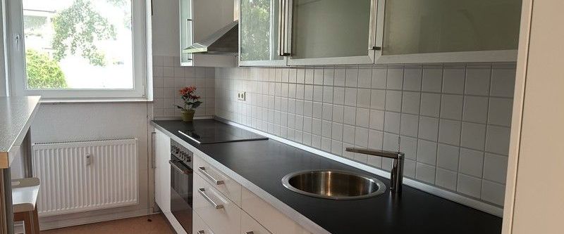 2-Zimmer-Wohnung mit Einbauküche! - Foto 1