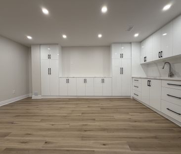 For Lease - 27 Belay Bend, East Gwillimbury, Ontario - Photo 4