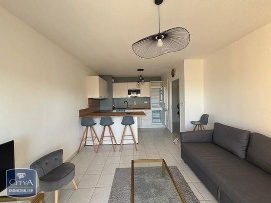 Location Appartement 2 pièces 45m² SETE 34200 - Photo 1