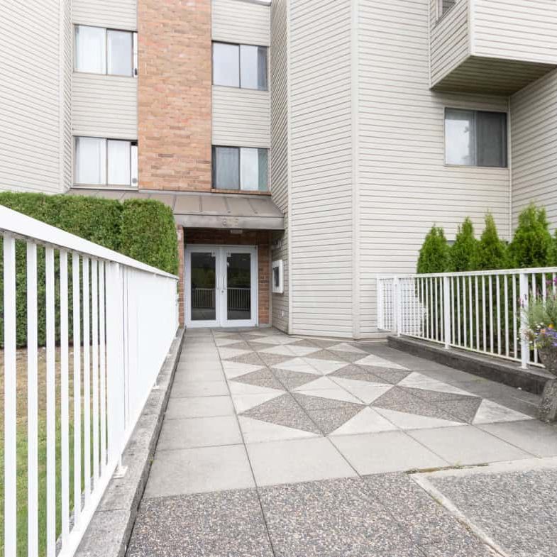 311-615 North Road, Coquitlam - Photo 1