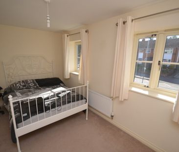 3 bed Semi-Detached House for Rent - Photo 3