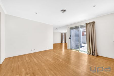 Affordable Family Living in Craigieburn! - Photo 4
