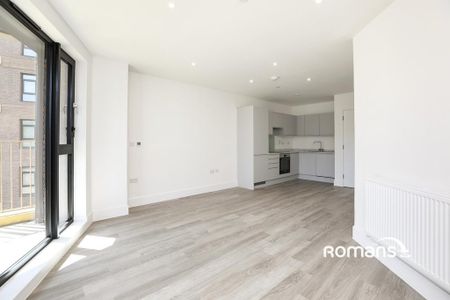 2 bedroom flat to rent - Photo 2