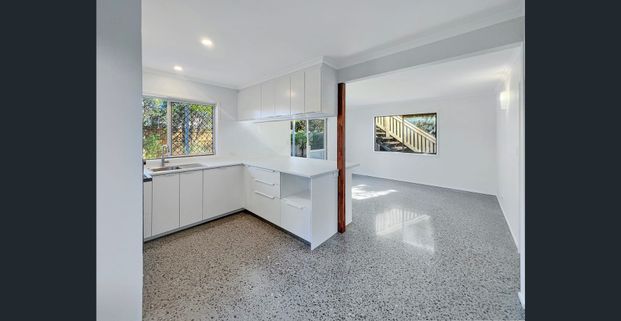 Renovated unit near Tallebudgera Creek - Photo 1