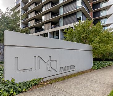 Contemporary living at Linq - Photo 2