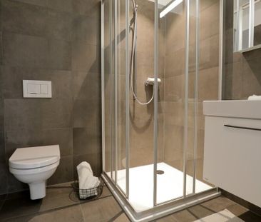 Moderne avec jardin - Foto 1