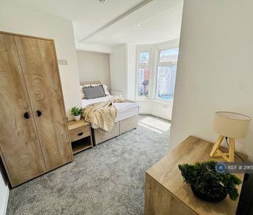 7 bedroom terraced house to rent - Photo 1