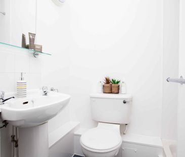 Bronze En Suite - Photo 6