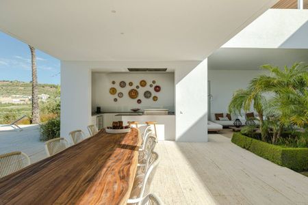 4 bedroom luxury Villa for rent in Casares, Andalusia - Photo 3