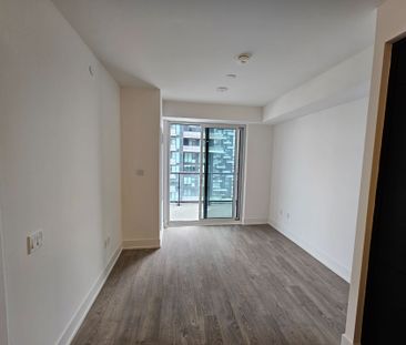 For Lease - 10 Inn On The Park Drive Unit# 2305, Toronto, Ontario - Photo 3