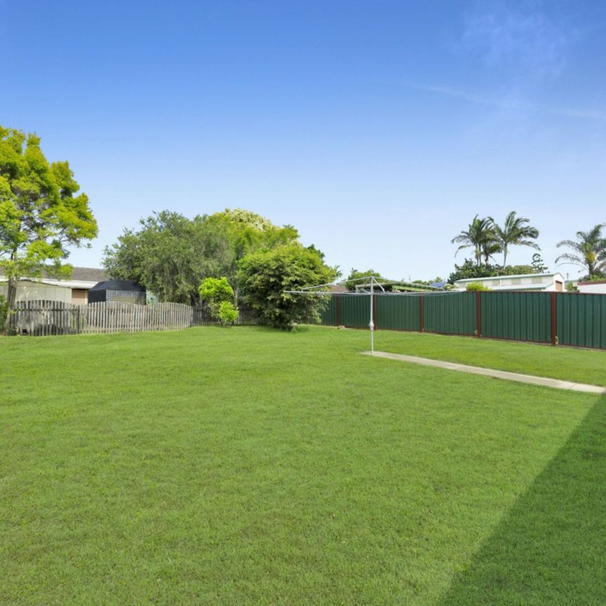 7 Carrie Street, Zillmere QLD, Belconnen - Photo 1