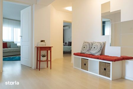 Apartament 3 camere de închiriat, Piața Romană - Fotografie 2
