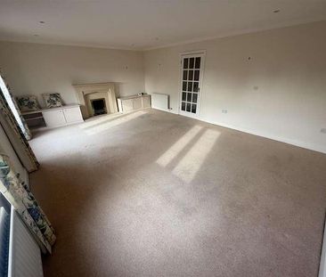 Village Road, Heswall, Wirral, CH60 - Photo 5