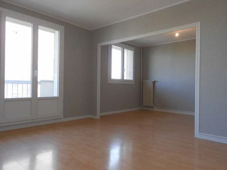 Location Appartement 4 pièces 67m² BESANCON 25000 - Photo 2