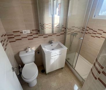 Alquiler de piso en Mangas Verdes - Las Flores - Photo 5