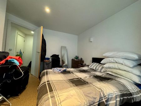 1 bedroom flat to rent - Photo 5