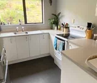 Welcome Bay Living - Photo 4