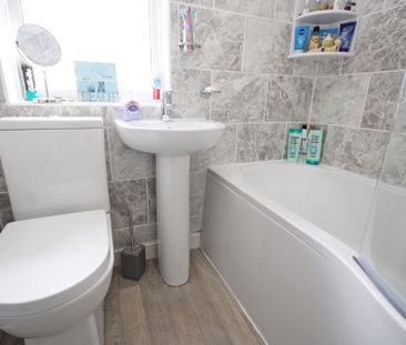 Windermere Avenue, Warrington - Photo 4