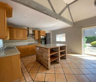 River House is an attractive 4 bedroom conversion of a Victorian br... - Photo 4