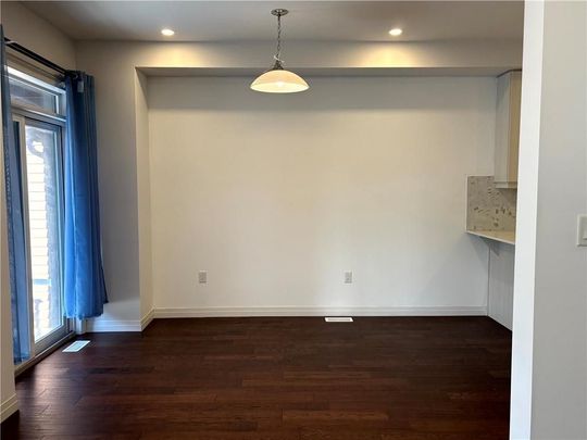 For Lease - 30 Times Square Boulevard Unit# 129, Hamilton, Ontario - Photo 1