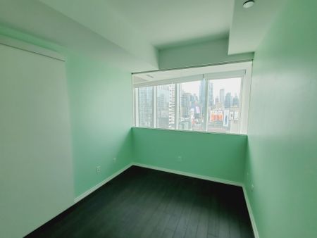 For Lease - 197 Yonge Street Unit# 1714, Toronto, Ontario - Photo 4