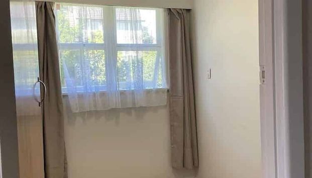 Private and peaceful, 4 bedrooms family home - Photo 1