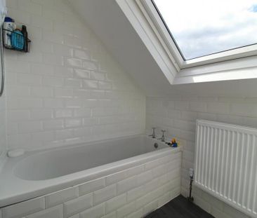 1 Bedroom Apartment To Let - Photo 6