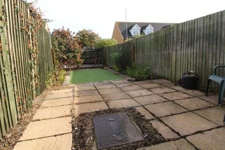 King Edward Road, Gillingham, ME7 - Photo 4