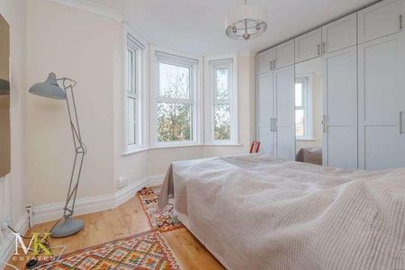 Richmond Park Avenue, Bournemouth, BH8 - Photo 5