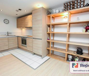 2 bedroom flat to rent - Photo 3