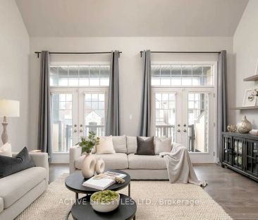 Detached Home For Lease | W9250779 - Photo 2