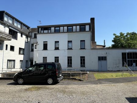 Krefeld Dießem-Lemheide! Ca. 164m², 2 PKW-Stellplätze und Hinterhoflage, pauschale Miete! - Foto 3