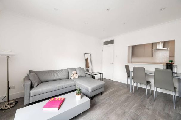 2 bedroom flat to rent - Photo 1