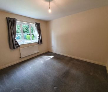 2 bedroom detached bungalow to rent - Photo 2