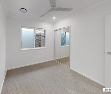 Family Home with Ducted AC and BBQ area! - Photo 5