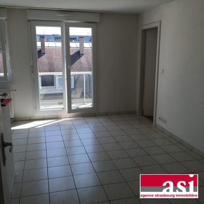 APPT 2P AVEC CUISINE EQUIPEE ET BALCON - Photo 1