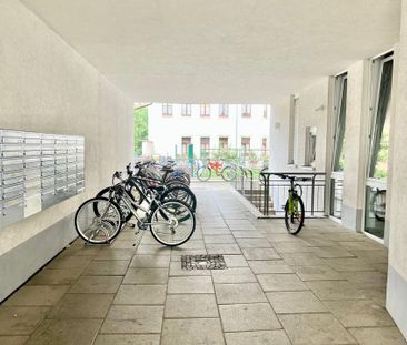 Modernes 3-Zimmer-Penthouse mit 2 Dachterrassen, EBK und TG-Stellplatz - Foto 4