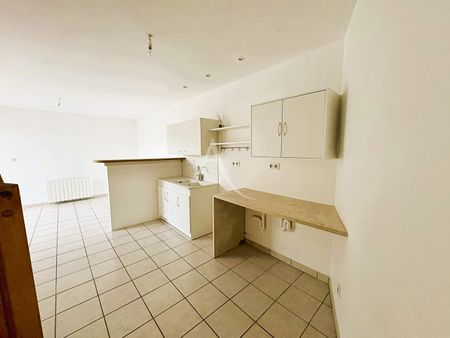 Location Appartement 2 pièces 45m² - Photo 4