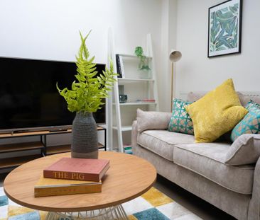 1 bedroom in a house share to rent - Photo 2