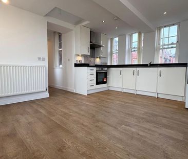 2 Bed Flat, Edwin House, E13 - Photo 4